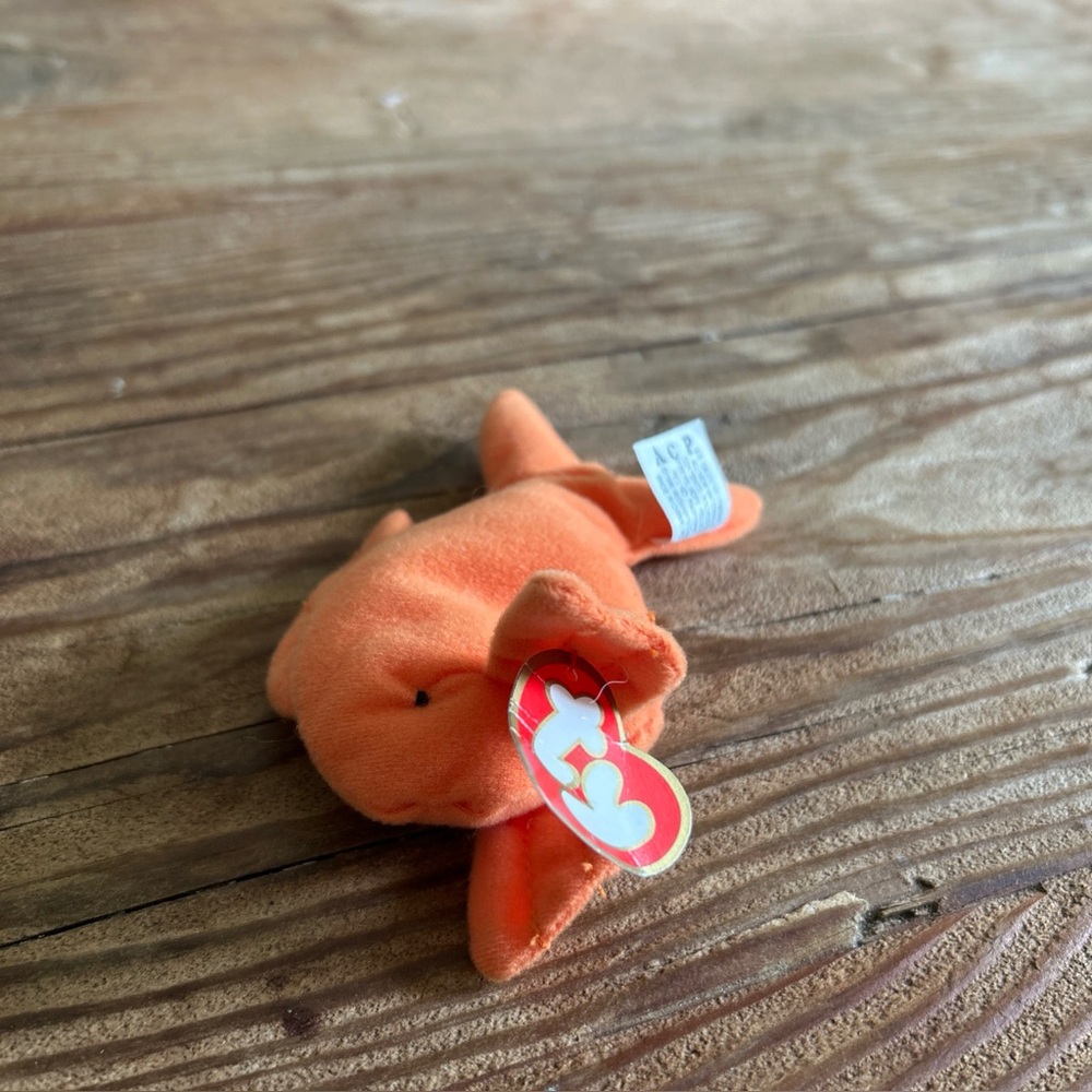 Ty 1993 McDonalds ty Teenie Beanie Babies GOLDIE THE FISH with tag, Retired